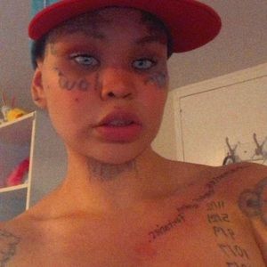 Meet your Posher, Maggie